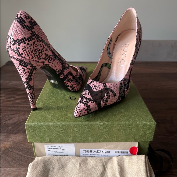 Gucci Anita Python-Embossed Stiletto Pumps - Picture 1 of 8